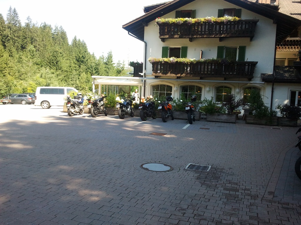 Pause im Eggental/Passo Lavaze